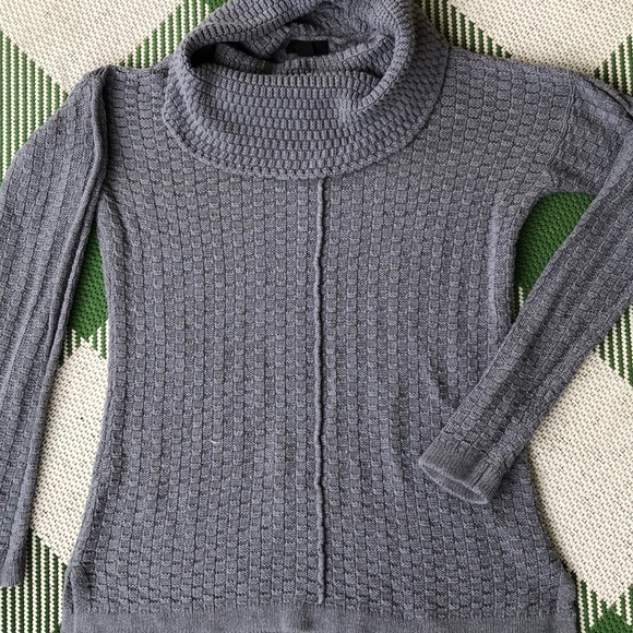 Intro. Gray cable knit cowl neck tunic sweater - Picture 2 of 7